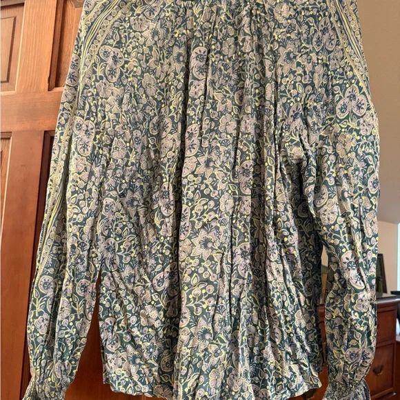 Omika Riviera Blouse with tassels - Picture 3 of 5